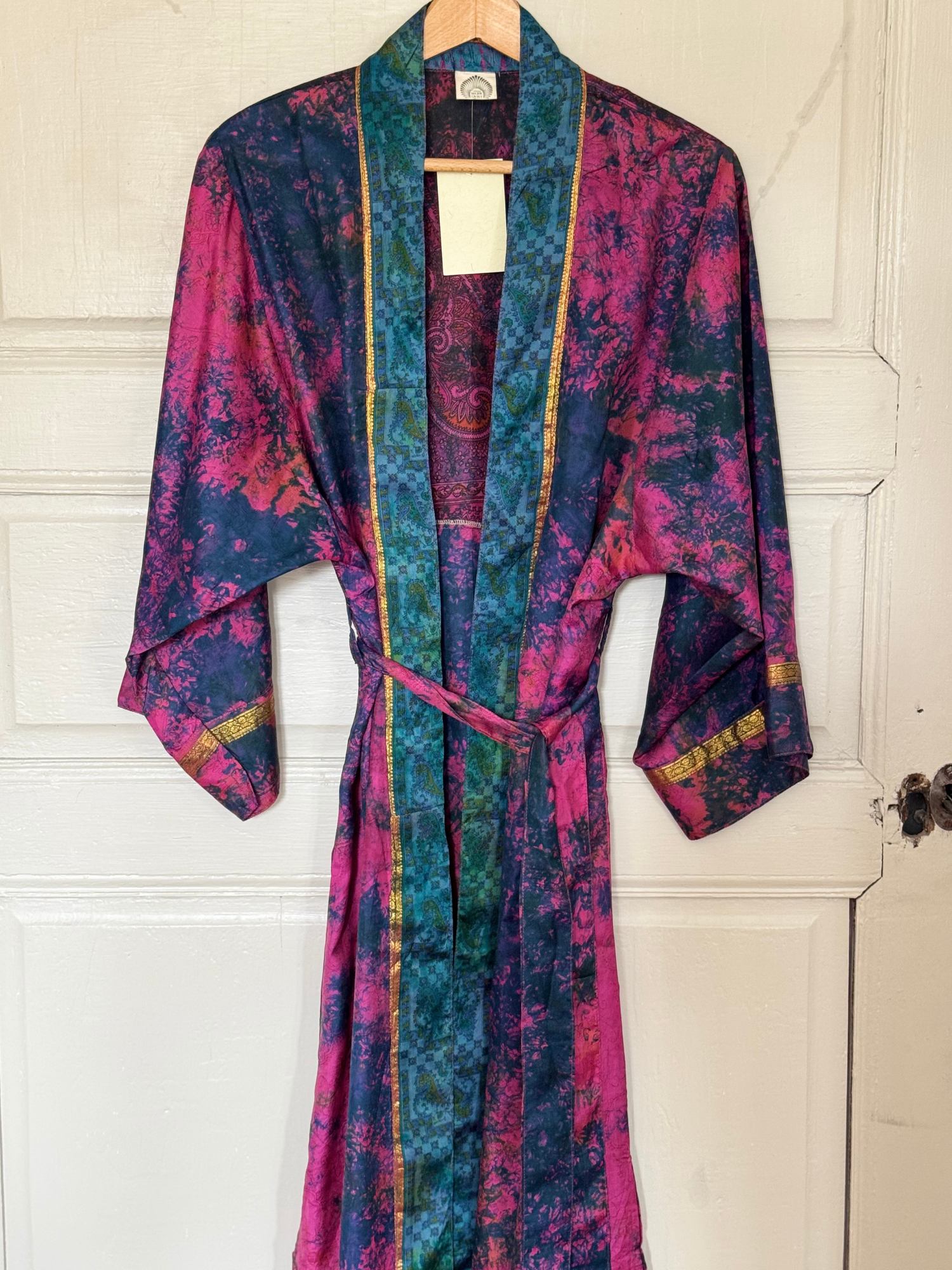 Kimono Durga Midnight Dawn