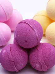 Lavender & Marjoram Aromatheraphy Bath Bomb