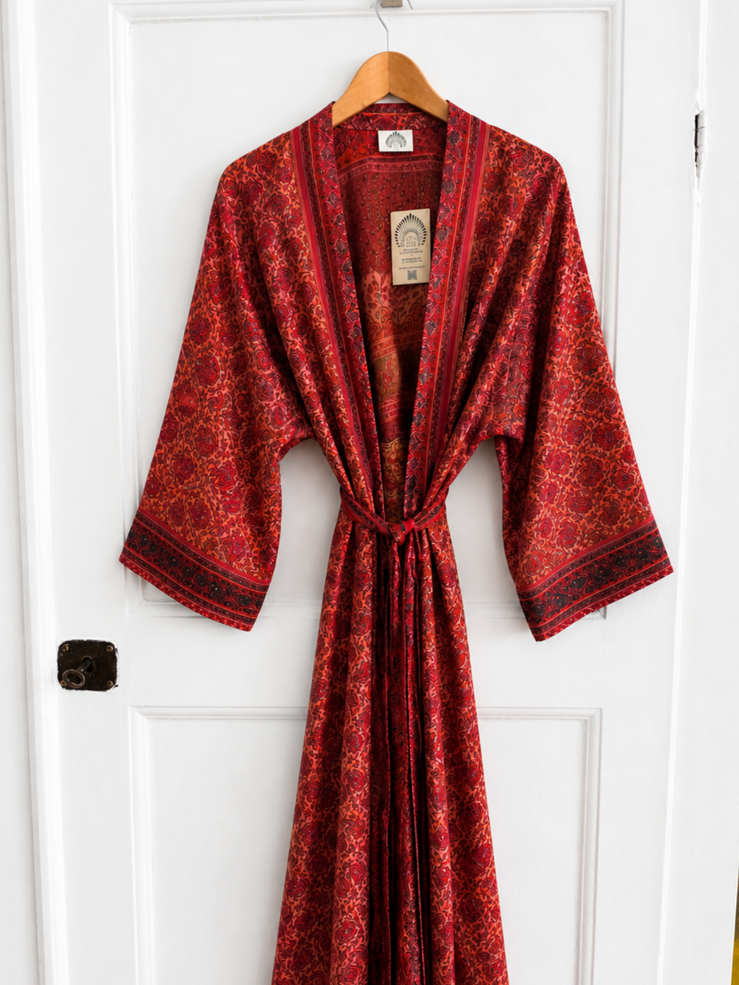 With Seqerqvist Kimono Imperial Red