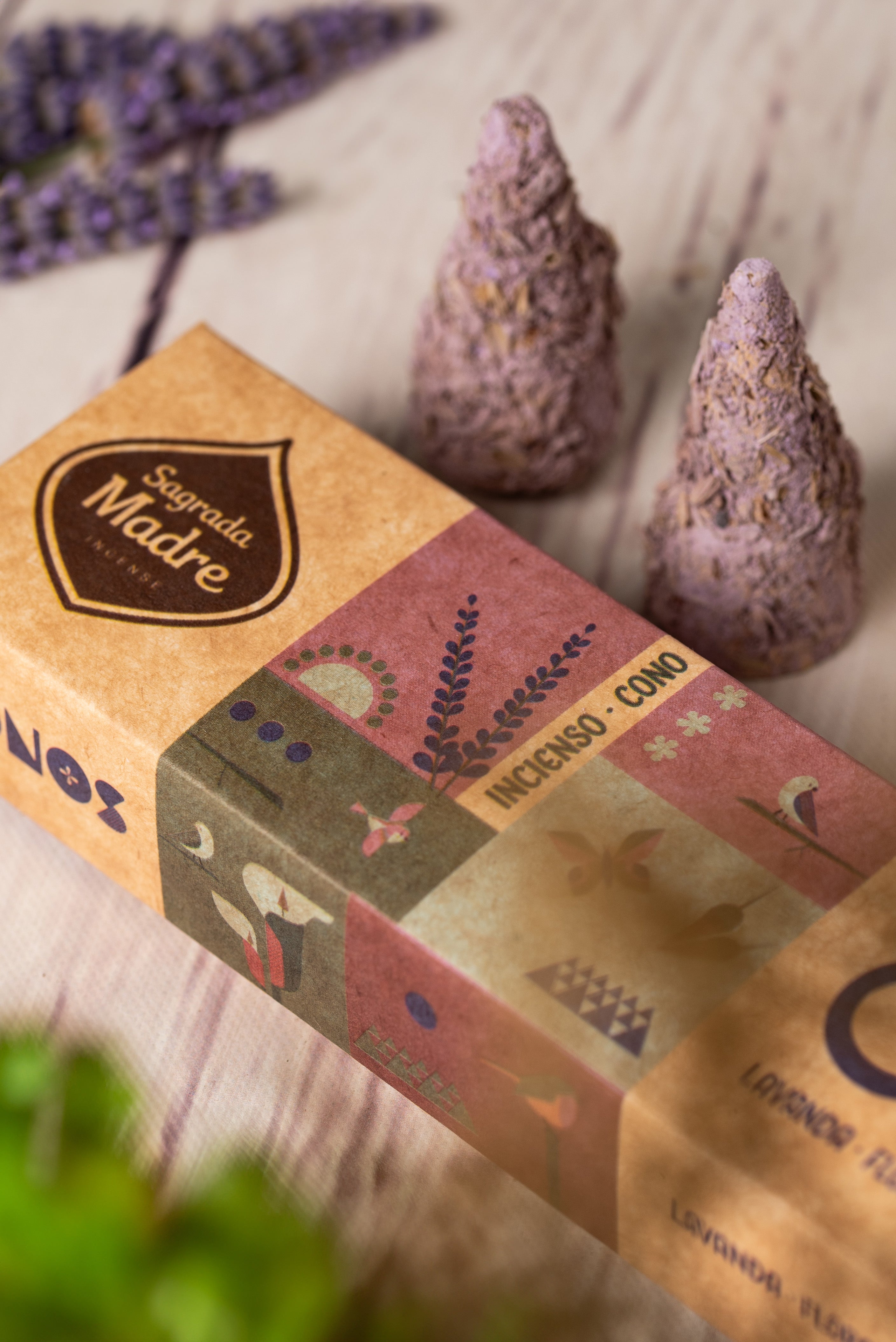 Lavender &amp; Violet incense cones Sagrada Madre