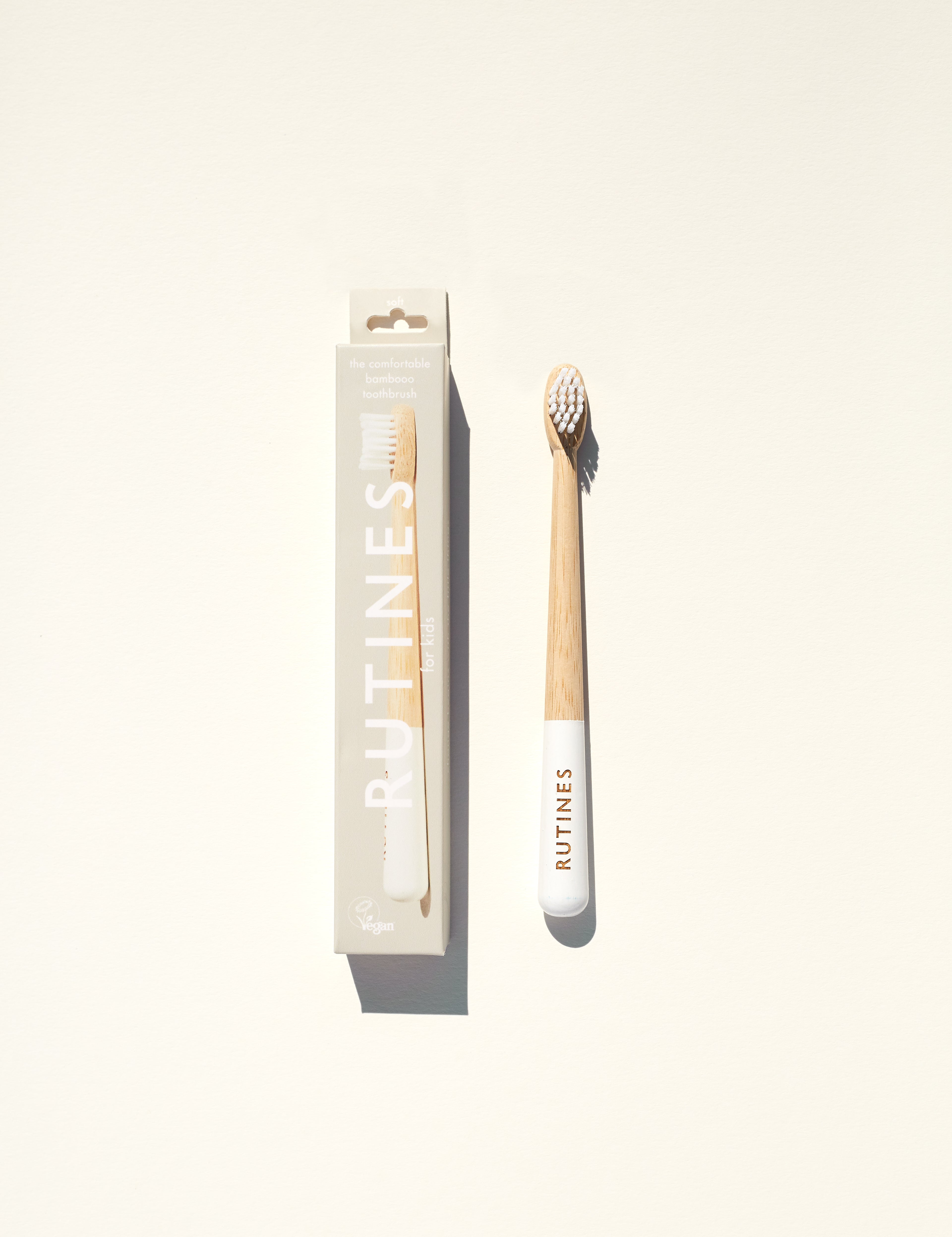 KIDS_toothbrush_mint_white.jpg
