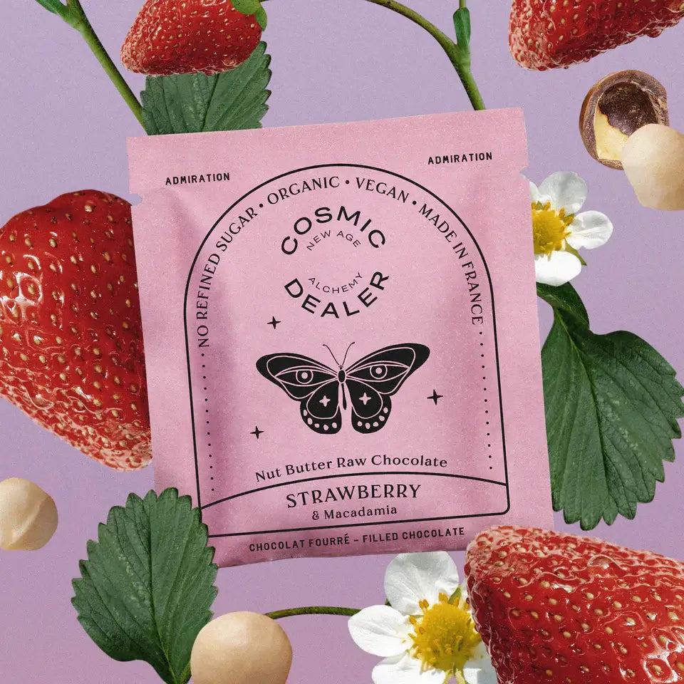 Strawberry & Macadamia Nut Butter Chocolate 20g