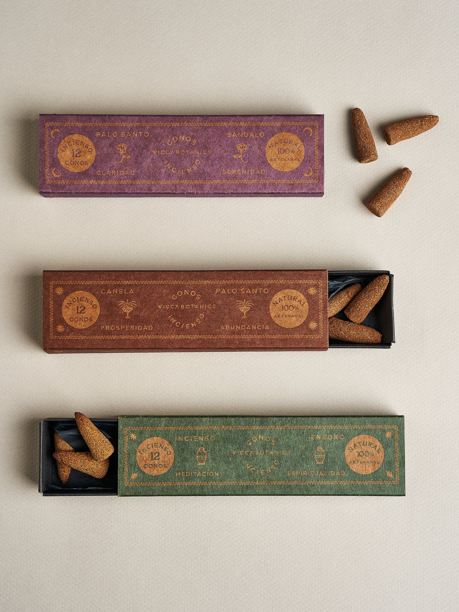 Sandelträ, Palo Santo & Kryddnejlika rökelsekoner - Wicca Botanics